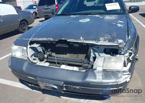 2003 Ford Crown Victoria Police from USA, damaged, VIN 2FAHP71W03X178609